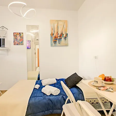 Jolie Sur La - Petit - Happy Appartement San Remo