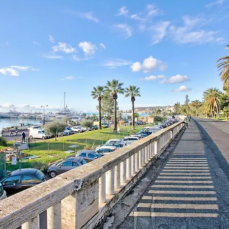 Apartment Jolie Sur La - Petit With Shared Pool - Happy Sanremo